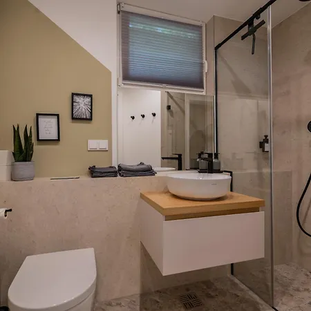 Grosses Apartment, Top-lage, & Berge, Sauna Apartament *